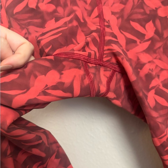 Lululemon Wunder Under High-Rise Tight 25" *Luxtreme Spray Leaf Fireside Red 8 - Picture 7 of 10